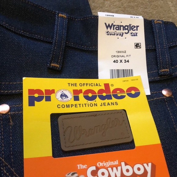 Wrangler Cowboy Cut 13MWZ, Original Fit - size 40x34. - Picture 2 of 3